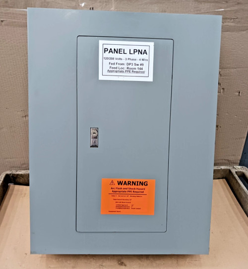 Square D 100 Amp Main Lug Panelboard Nqod430L100CU 3 Ph 4W 240/208/120v