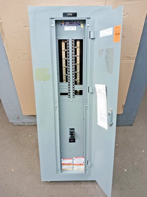 Square D 225 Amp Main Breaker Panelboard 208Y/120V NQOD442M225CU W/ 150 Amp Main