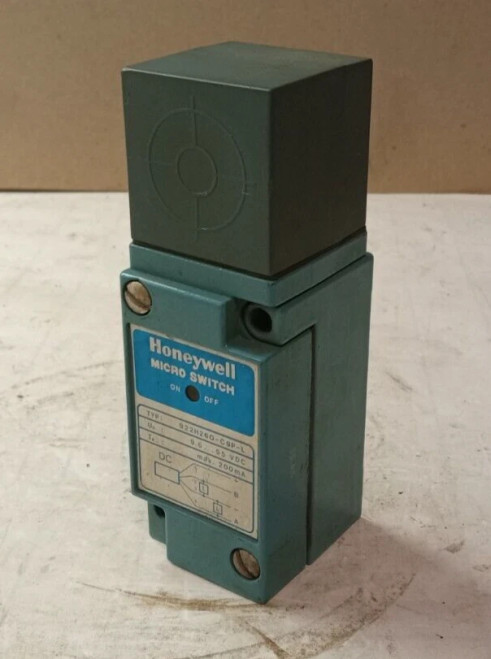 NEW HONEYWELL MICRO SWITCH 9.6-55 VDC 200 mA 922H26Q-C9P-L