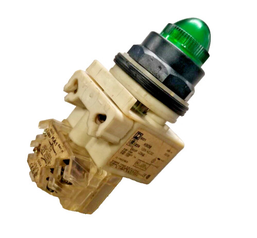 SQUARE D GREEN ILLUMINATED MOMENTARY PUSH BUTTON 120 VOLT AC/DC 9001KM38G