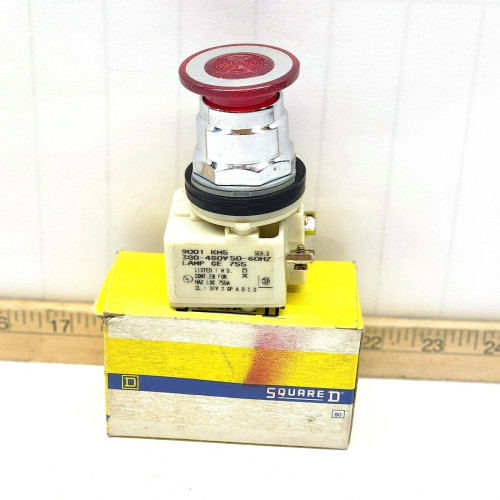 New Square D Red Momentary Push/Pull Operator Switch Class 9001 Type KR8P5R