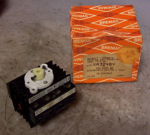 NEW BREMAS 30 AMP DISCONNECT SWITCH 600 VAC 20 HP 3 PHASE 4 POLE XA304BY