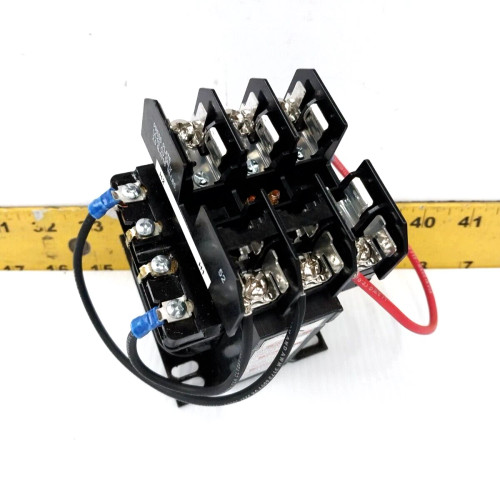 Square D 0.1 KVA Industrial Control Transformer 208 HV 120 LV 1Ø 9070TF100D3