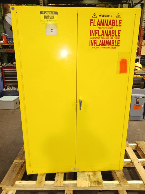 JUSTRITE 45 GAL FLAMMABLE LIQUID STORAGE CABINET 2 DOOR MANUAL 65"X43"X18" 25450