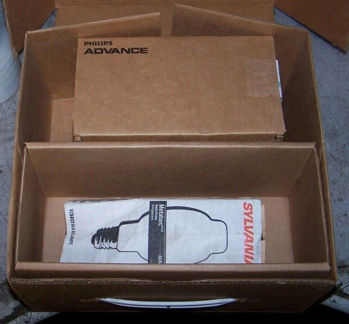 NEW PHILIPS ADVANCE 250 WATT HID BALLAST-LAMP REPLACEMENT KIT 77L5750-001D