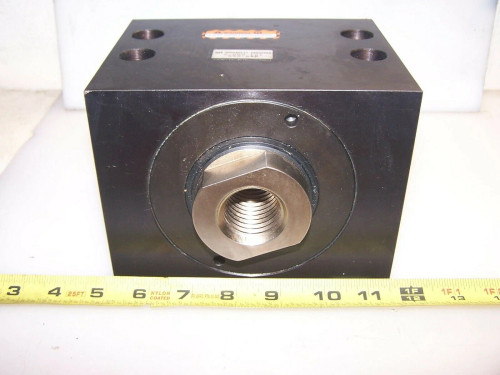 NEW ENERPAC .98" STROKE HYDRAULIC BLOCK CYLINDER 5000 PSI MODEL BS280251