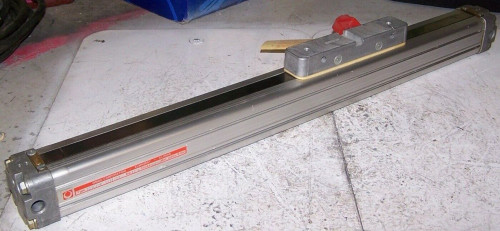 NEW ORIGA CORP PNEUMATIC RODLESS LINEAR SLIDE 1/4" NPT 2010/2 3217-87