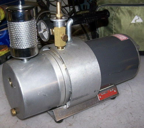 MARVAC 1/3 HP VACUUM PUMP 115 VAC 1 PHASE 1725 RPM HAND CARRY MODEL L-3