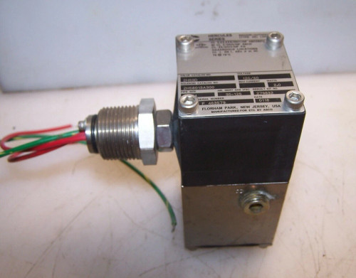 NEW ASCO ETC HERCULES 3-WAY 1/4" PORT SOLENOID VALVE 2HS3D 120 VAC 2HS8013A300