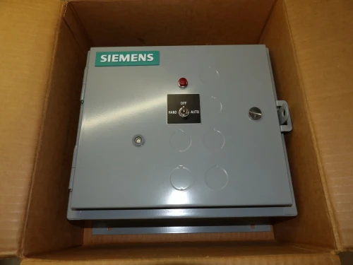 NEW SIEMENS FURNAS SIZE 0 ENCLOSED MOTOR STARTER 18 A 600V 120V COIL 14CP121F81