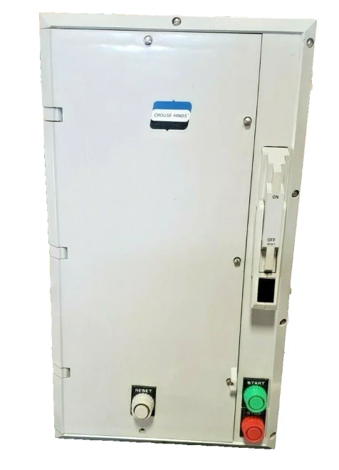 NEW CROUSE HINDS 100 AMP SIZE 3 KRYDON COMBINATION STARTER DISCONNECT NMC1426B