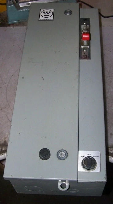NEW WESTINGHOUSE SIZE 0 COMBINATION STARTER 30 AMP FUSED 120 VAC COIL 600 VAC