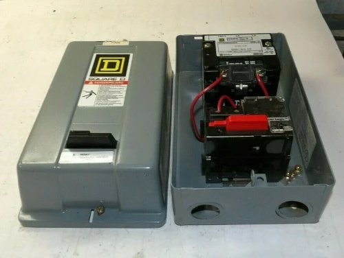 SQUARE D SIZE 0 MOTOR STARTER 18 AMP 600 VAC 3Ø 5 HP 8536SBG2V02H20S 9065SS020