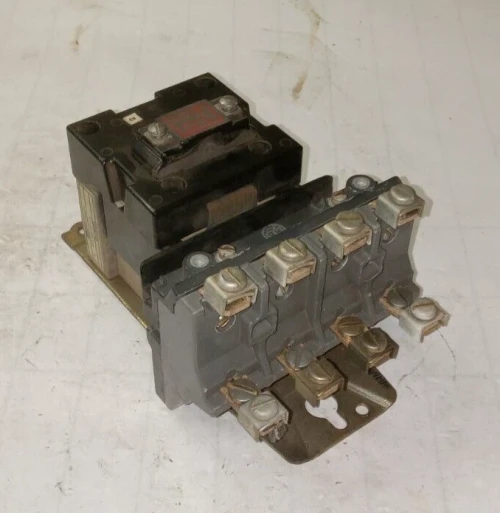 ALLEN BRADLEY P&H HARNISCHFEGER 4-POLE CONTACTOR 702-B0DX208