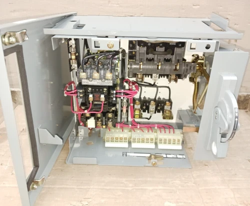 New Allen Bradley 2112B Size 1 208 V Fusible Mcc Bucket with Door/Shelf