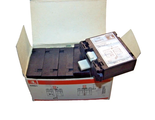 5) NEW LOVATO G269/2 MECHANICAL INTERLOCK FOR CONTACTOR B46-B63-B80 LOT OF 5