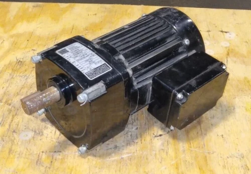 BODINE ELECTRIC GEARMOTOR 150 cos(φ)60 220/380/440 VAC 3Ø 40:1 20.3 NM 35/43 RPM