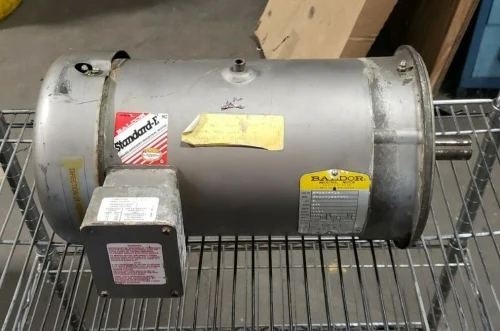 BALDOR 5 HP AC ELECTRIC MOTOR 575V 184TC 1750 RPM 3 PHASE TEFC VM3615T-5