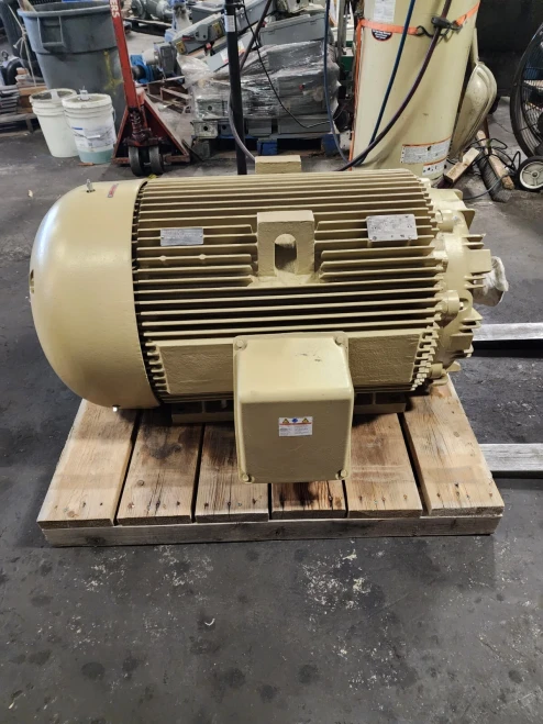 NEW GE 150 HP ELECTRIC MOTOR 2300 VAC 3 PHASE 3580 RPM 449TS FRAME TEFC