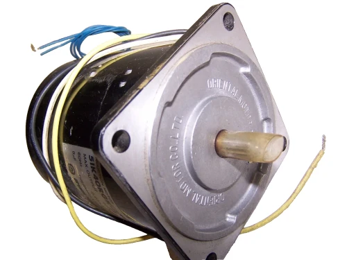 ORIENTAL INDUCTION MOTOR 40 WATT 115 V .83 AMP 4P 8µF 5IK40RGK-AA