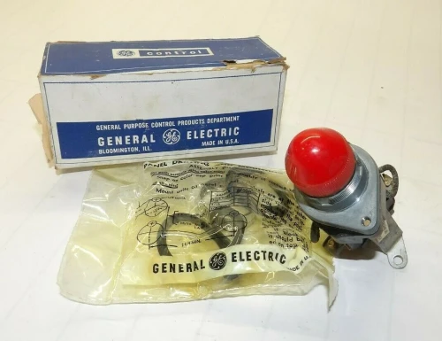 NEW GE HEAVY-DUTY 115V OILTIGHT RED PILOT/INDICATOR LIGHT CR2940UE212B2