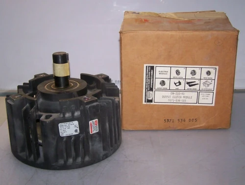 NEW WARNER OUTPUT CLUTCH 3600 RPM 2-5/8"X1" 5371-536-005 WARNER ELECTRIC DC