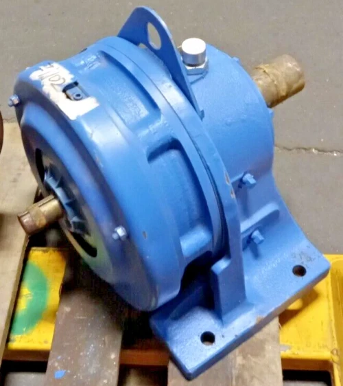 New Sumitomo 17:1 Gearbox 17.6 HP 1750 RPM Input 103 RPM 156 FT LBS PA020267