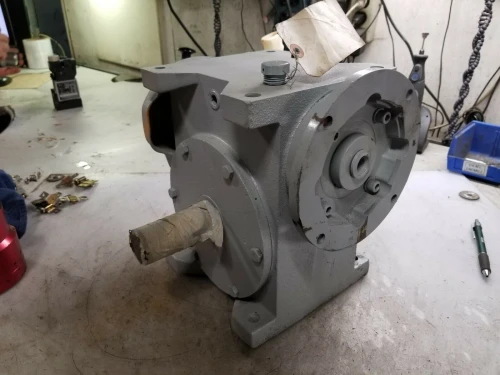 REBUILT GRANT 60:1 WORM REDUCTION UNIT SIZE 350 STYLE STF 5/8" DIA C-FACE