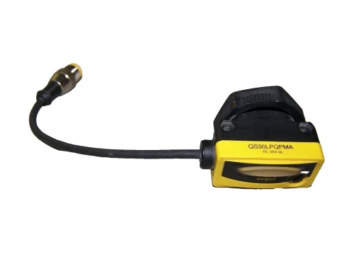 NEW BANNER POLARIZED RETRO PHOTO EYE SENSOR 10 - 60 VDC QS30LPQPMA