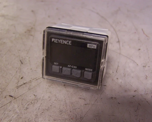 KEYENCE MAIN UNIT POSITIVE PRESSURE TYPE NPN AP-C33