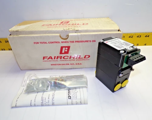 NEW FAIRCHILD T8000 SERIES MINIATURE P/I PRESSURE TRANSDUCER TTFI8001-061061