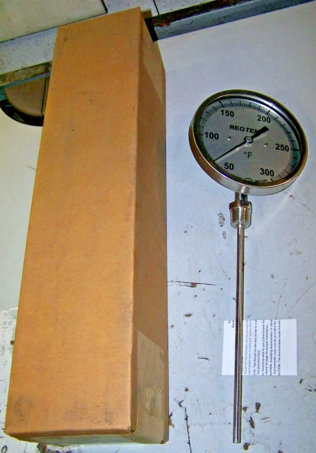NEW REOTEMP 5" 50 - 300°F DIAL THERMOMETER 9" STEM 1/2" NPT VR0901F63