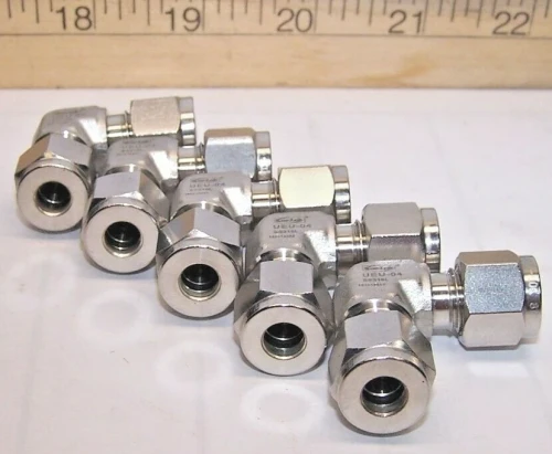 5) New Korlok Stainless Steel 90° 1/4" Elbow Tube Fitting U2500-04-04-SS