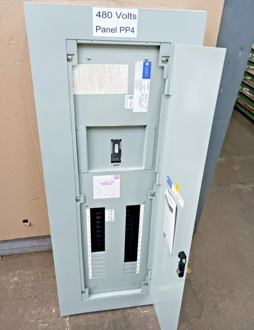 GE 200 Amp Main Breaker Panelboard AEF3302KT 30 Circuit 480/277 Vac 3 Phase