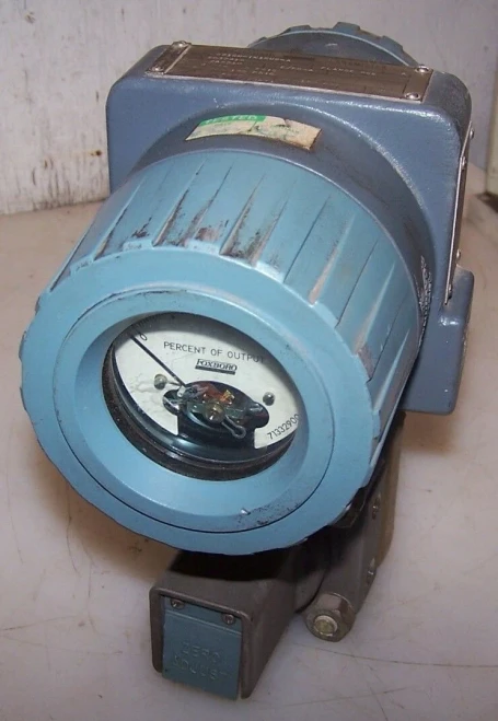 FOXBORO ELECTRONIC PRESSURE TRANSMITTER 821GM-IK1NM2-A 4-20mA