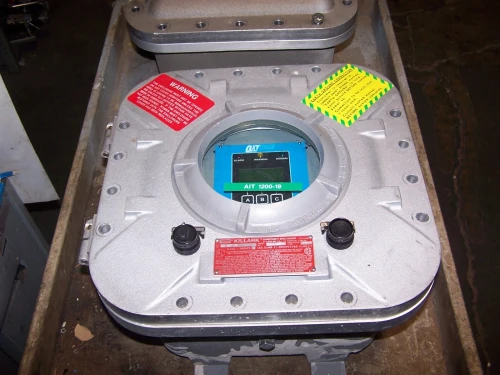 NEUTRONICS NTRON OXYTRON OXYGEN ANALYZER HAZARDOUS LOCATION 2112-4101