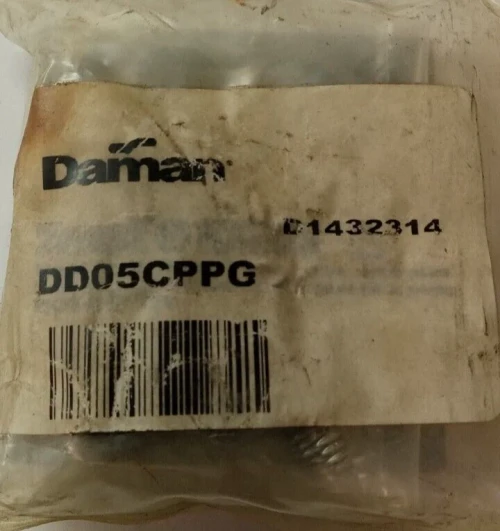 NEW DAMAN VALVE MANIFOLD COVER PLATE DD05CPPG D1432314