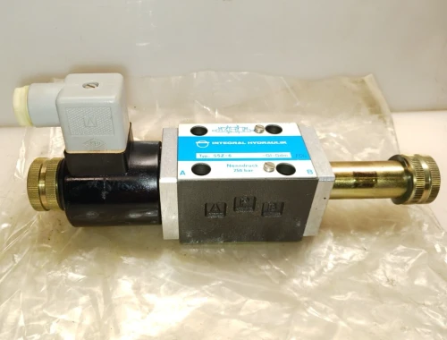 NEW INTEGRAL HYDRAULIC HYDRAULIC SOLENOID VALVE 250 BAR S5Z-6