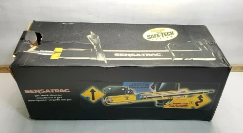 NEW MONROE SENSA-TRAC FRONT STRUT FOR 90-96 ESCORT TRACER 323 PROTEGE 71878