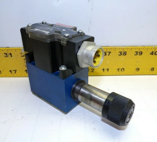 NEW REXROTH HYDRAULIC DIRECTIONAL VALVE 3WE6A61/EW110N9DK25L/62