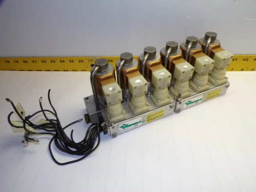 NEW VERSA ESM-8012-44-P-Z-3BC MANIFOLD BANK W/ 9 SOLENOID VALVES 48 VDC 100 PSI
