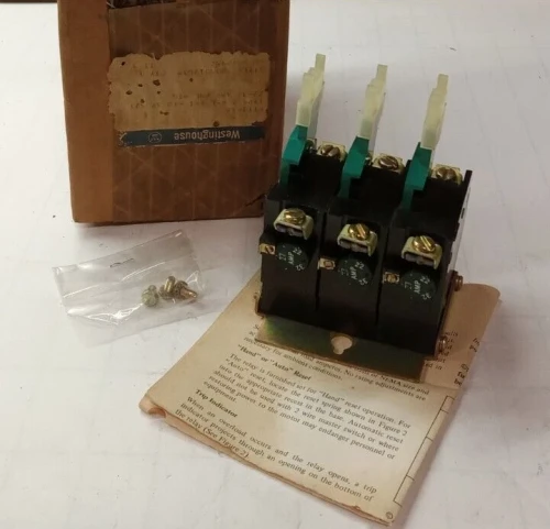 NEW WESTINGHOUSE THERMAL OVERLOAD RELAY ADJUSTABLE 22-32 AMP 600 VAC FT13P32
