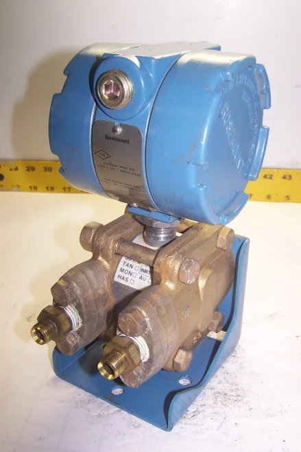 ROSEMOUNT ALPHALINE 45 VDC 1000 PSI PRESSURE TRANSMITTER 1151DR2F12B2