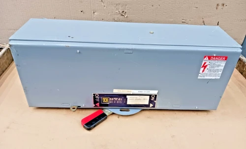 Square D QMB QMB364W 200 Amp Fusible Panel Board Switch 3 Pole 600 Vac #27