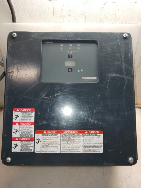 SQUARE D SSP02EMA12 SURGE PROTECTIVE DEVICE 208Y/120 VAC 3 PHASE 120kA