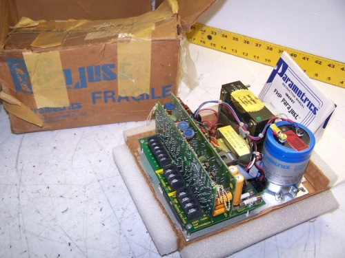 Parametrics FHP Parajust AC Motor Speed Control 3/4 HP 230 VAC 3 Phase 600703