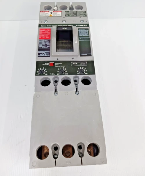 Siemens 200 Amp Circuit Breaker CFD63B200 3 Pole 600 Vac *Flaw