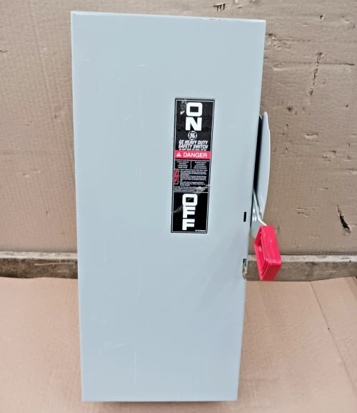 GE 60 Amp Fusible Safety Switch TH3362 3 Pole 480 / 600 Vac 250 Vdc #36