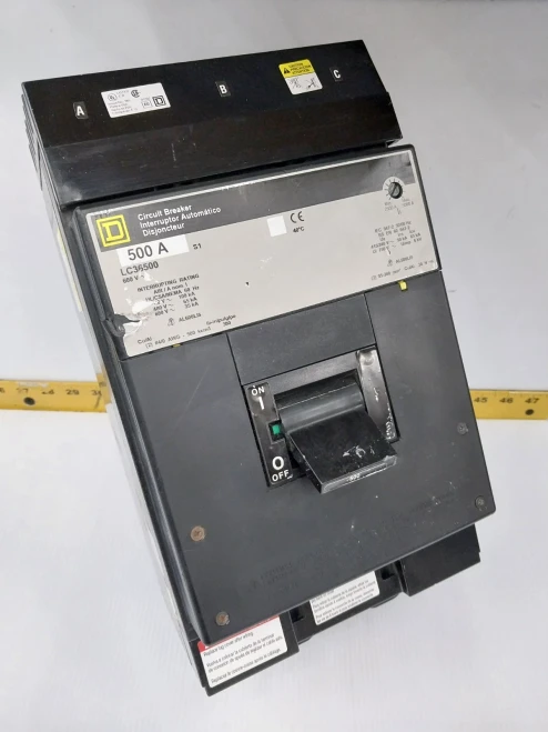 Square D 500 Amp I-Line Circuit Breaker 600 VAC 3 Pole LC36500