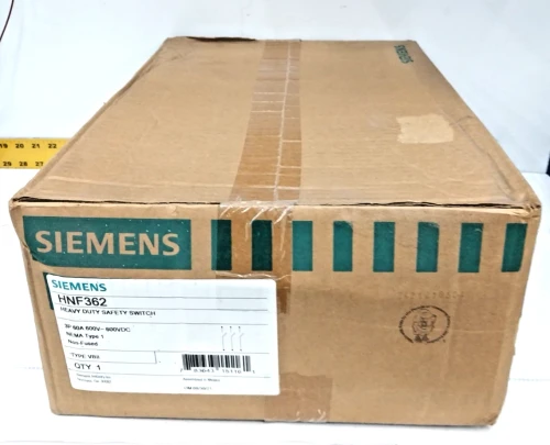 New Siemens 60 Amp Non-Fusible Safety Disconnect Switch 600 VAC 3 Pole HNF362